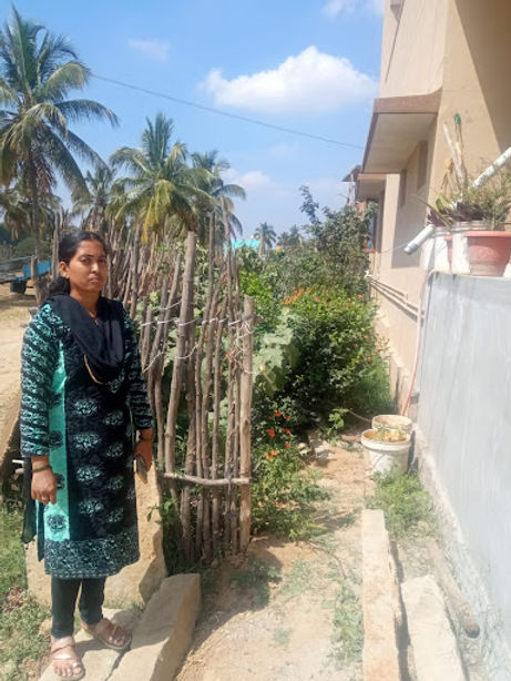 This woman has enabled 30 women to start mini kitchen gardens in her village!
